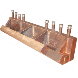 Tilting furnace arch-foot beam copper water jacket